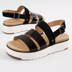 Braelynn Leather Flatform Sandal