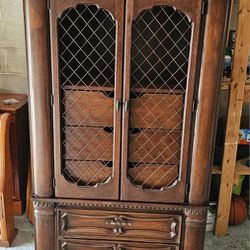SOLID WOOD ARMOIRE DRESSER