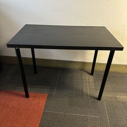 Ikea LINNMON / ADILS Table