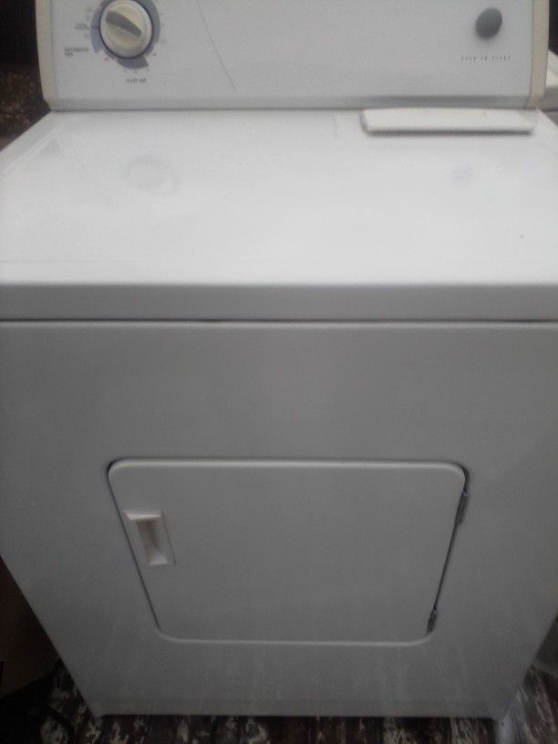 NICE HEAVY DUTY EXTRA LARGE CAPACITY ELECTRIC DRYER 
