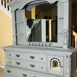 4 Piece Bedroom Set 