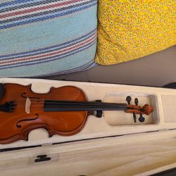 3/4 Size Violin With Case.CRESCENT Brad 100% Hand Made.
