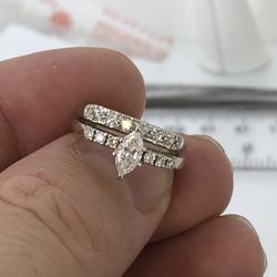 14k White Gold Marquise Diamond Ring Set  Size 5.75