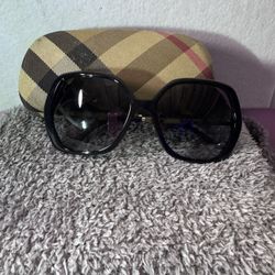 Burberry Sunglasses 