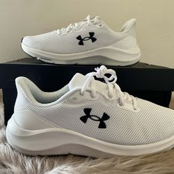 Under Armour Shoes. Size 8