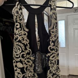 Prom Dresses Size Small 3/4 Perfect Condition 