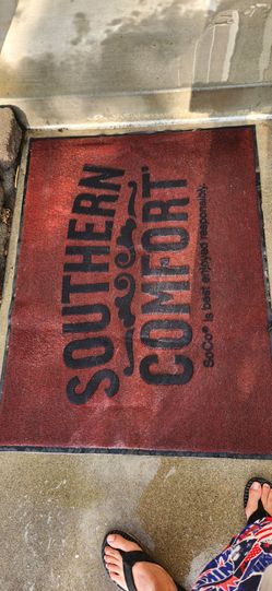 Soco bar rug