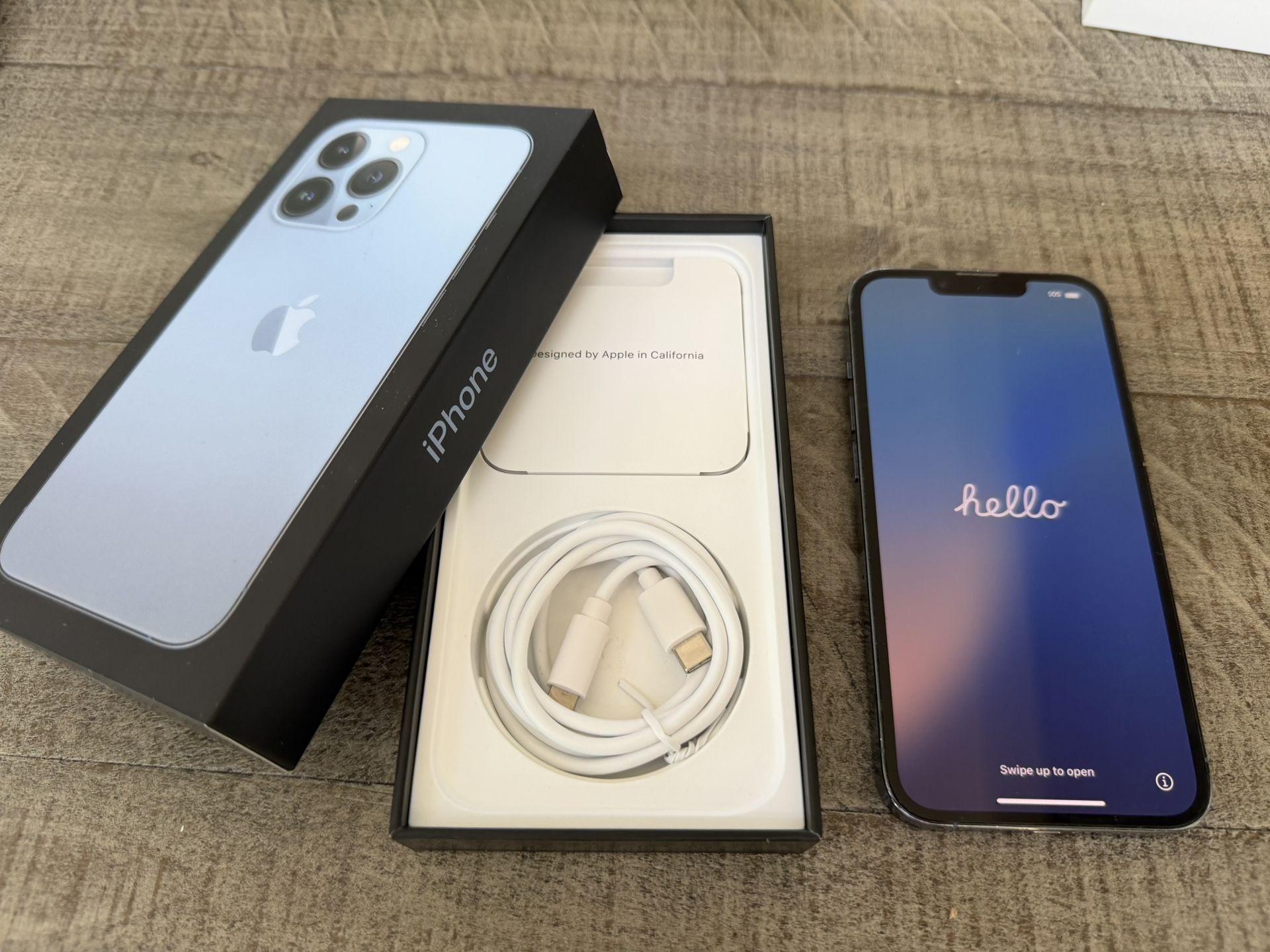 Apple iPhone 13 Pro Sierra Blue 256GB - Carrier Unlocked