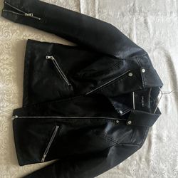 Black Leather Jacket With Fluffy Fur Inside