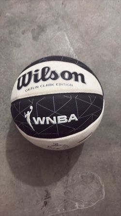 Wilson, WNBA ball