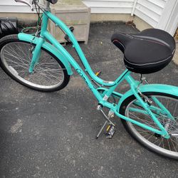 26” Ladies Bike With Soft Seat. Has 1 Small Dent On Rim.  Open To Trade For BIG Lots Of  Kids Toys ( Not Baby Toys) Or Cash. 
