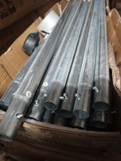 24 PCs poles. $2.5 each. 56 Inch. Let me know how many do you need