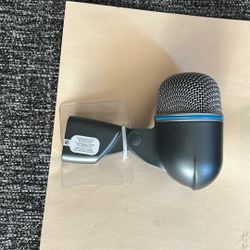Shure Beta 52
