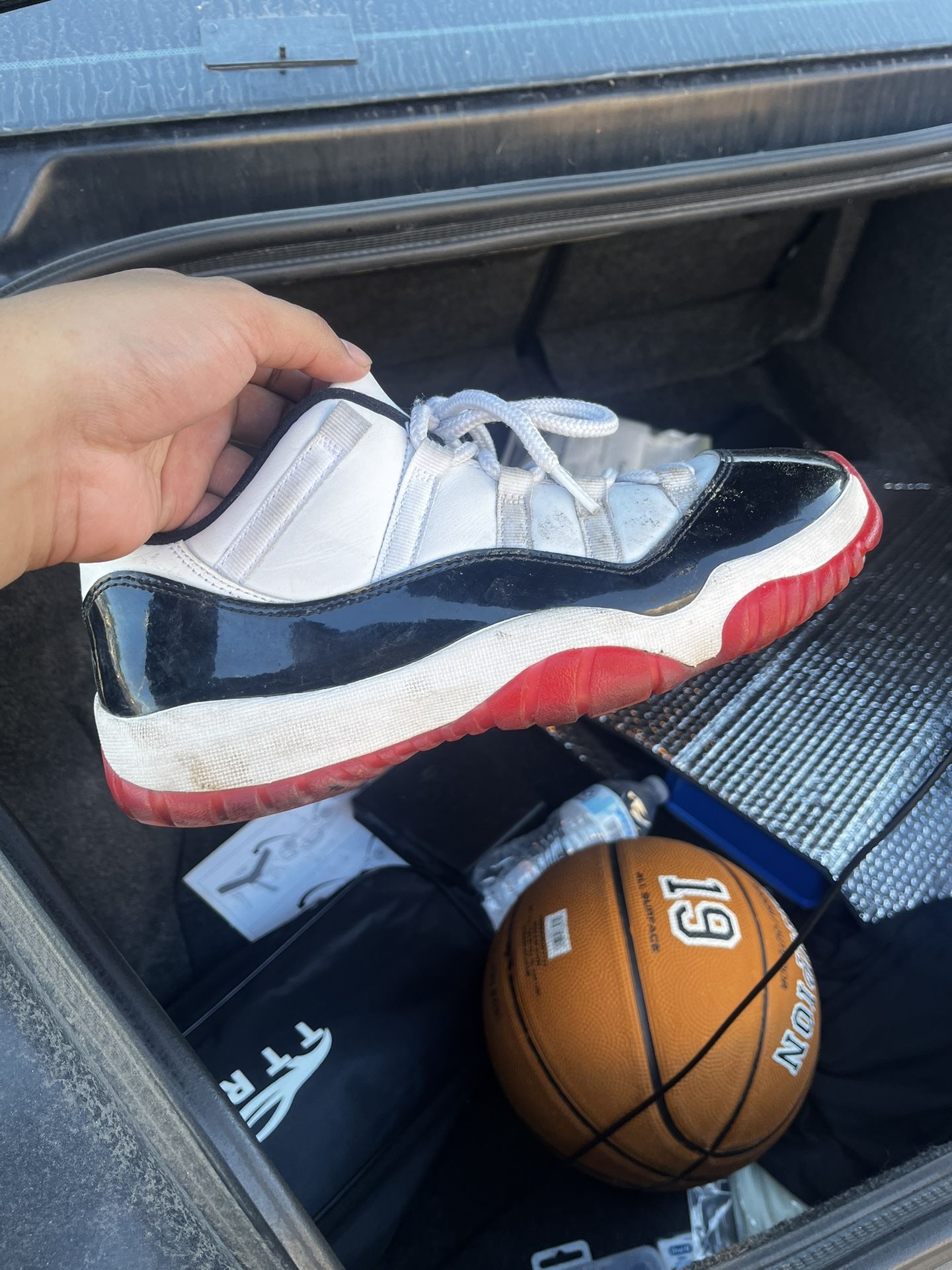 Low Concord Bred 11s