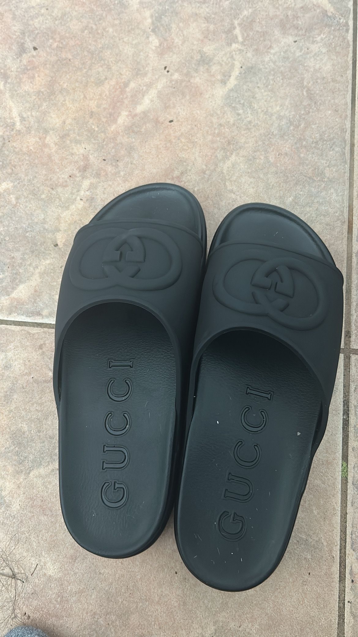 Gucci Slides Black
