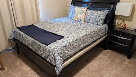 4-Piece Matching Black Bedroom Set - Bed Frame, Dresser with Mirror, & Nightstand