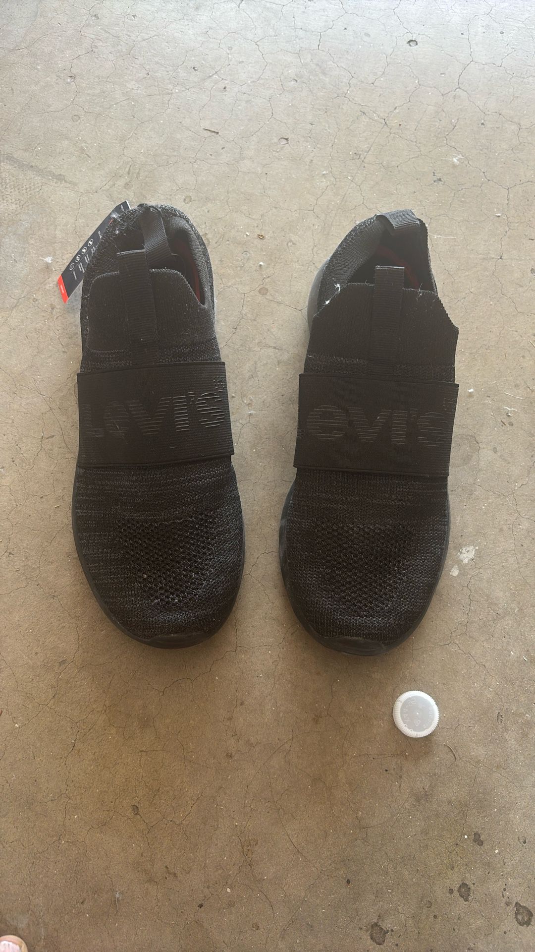 Never Worn Levi