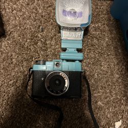Diana F+ Camera & Flash