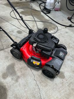 Craftsman Self Propelled Mower READ DESCRIPTION
