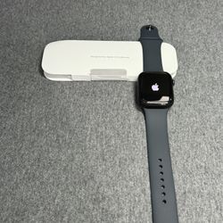 Apple Watch series 9 45mm 