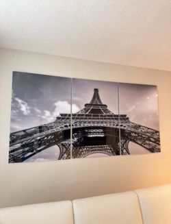 Eiffel Tower 3-Piece Acrylic Wall Art – El Dorado Furniture