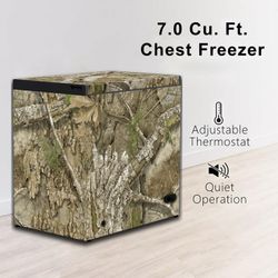 Realtree 7 Cu Ft Chest Freezer, Camouflage $199.99