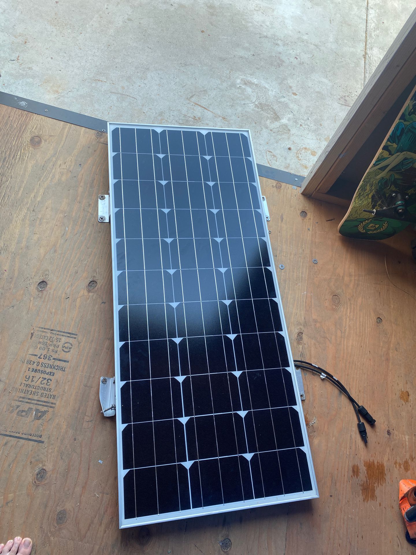 100 W Solar Panel (Renogy)