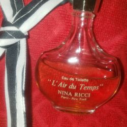 Women's Perfume ("L' Air du Temps") by NINA RICCI