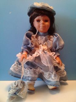 8 1/2" Antique Victorian Porcelain African American Doll