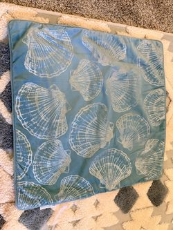 22”by 22” pillowcase shell pattern