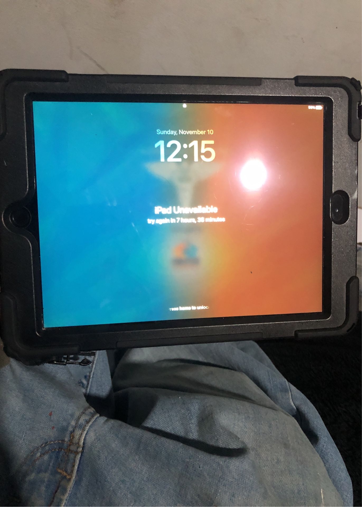 iPad 10.9 Generation 8 (passcode Locked)
