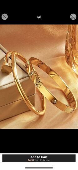 A Set Of 2 Bohemian-Style Stainless Steel Gold Lucky Four-Leaf Clover Heart-Shaped Starry