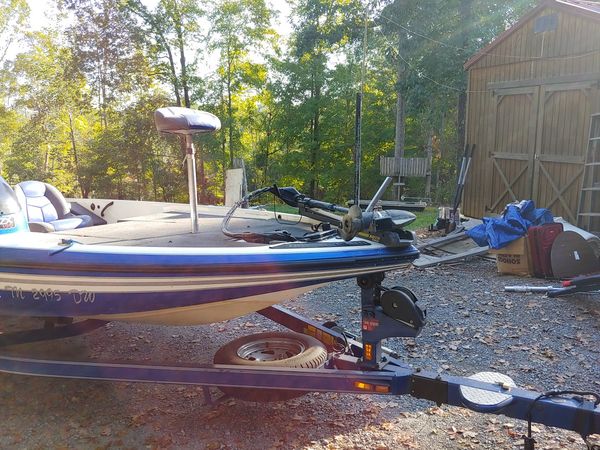 2008 skeeter bass boat