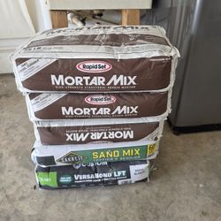 5 Unopened Bags Of Mortar