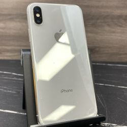 iPhone X 64gb Unlocked ID: 39899