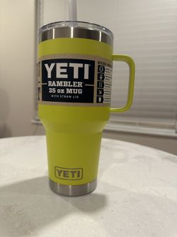 Brand new yeti 35oz Mug With Straw 