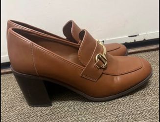 Lauren Blakwell Brown Loafers Gold Buckle size 10