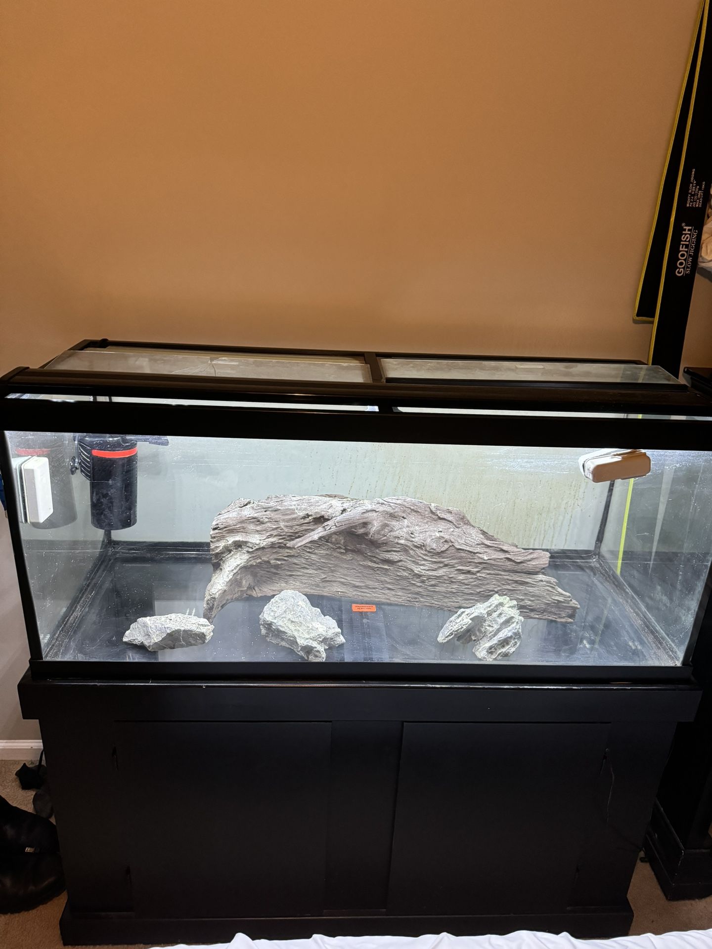 75 Gallon Fish Tank W/filter And Stand