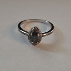 Marquise cut topaz  925 silver ring size 7