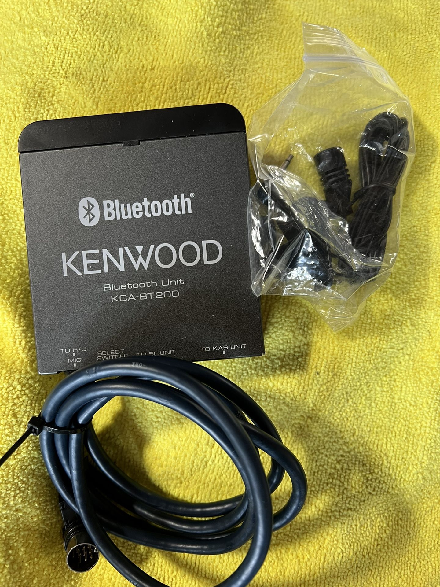 KENWOOD KCA-BT200