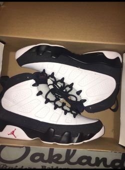 Jordan 9 size 10.5