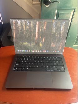 2024 Apple MacBook Pro 24GB M4 Pro 512GB 2 count AppleCare 2029 Music Recording Video edit Softwares