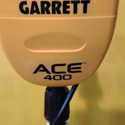 Garrett ACE 400 Metal Detector
