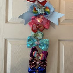 ***Bows Bows & More Bows!***