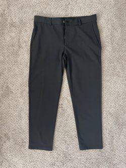 (New) Zara Men's textured stretch pants - black