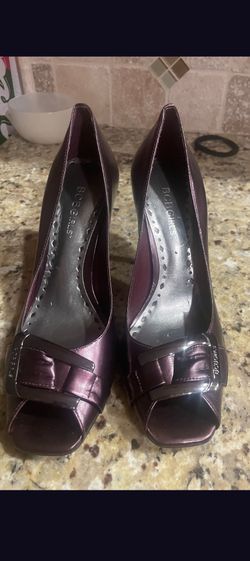 BCBG Size 9 women's dress shoes