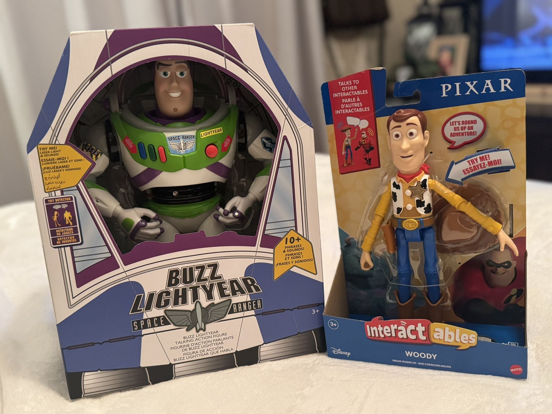 Toy Story Buzz Lightyear Interactive Robot and Disney Pixar Interactables Toy Story - Woody Talking 