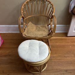 wicker chair with ottoman