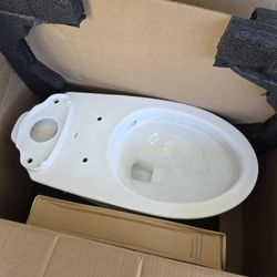TOTO Drake 1.28 GPF Elongated Toilet NEW