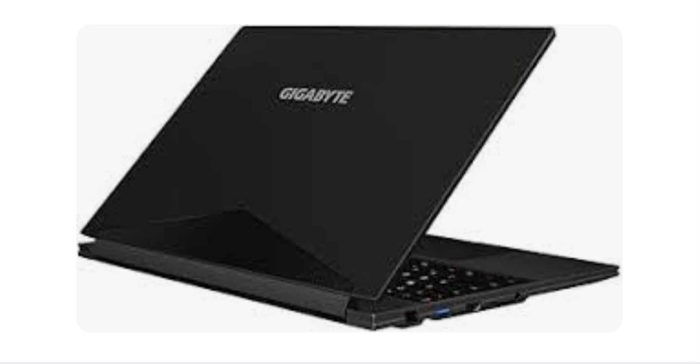 GIGABYTE AERO 15